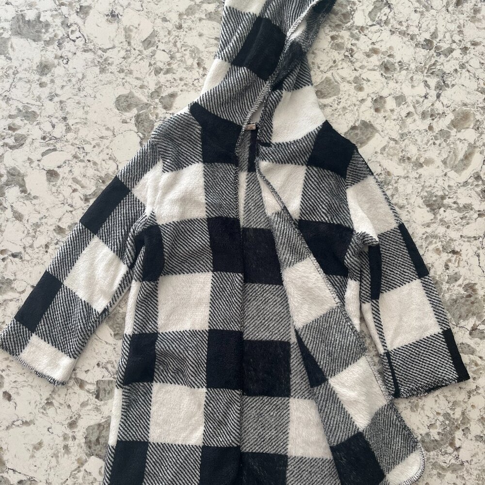 Zulily black and white plaid shacket